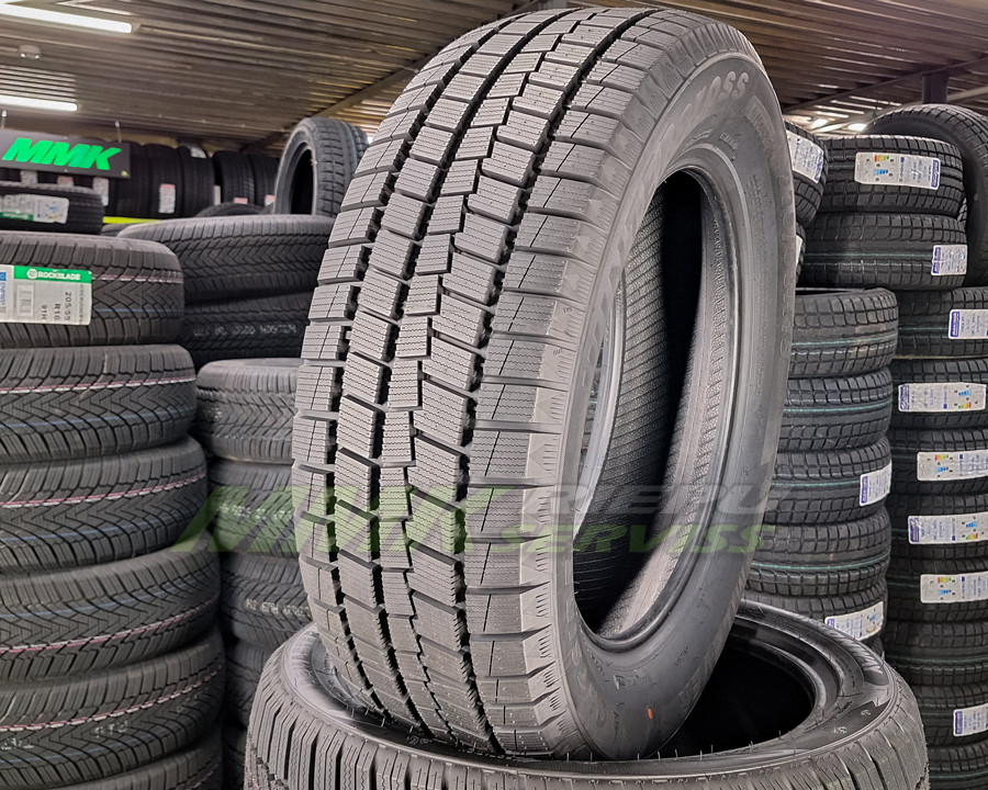 Шина Sunny NW312 235/70 R16 106S 235/70 R16