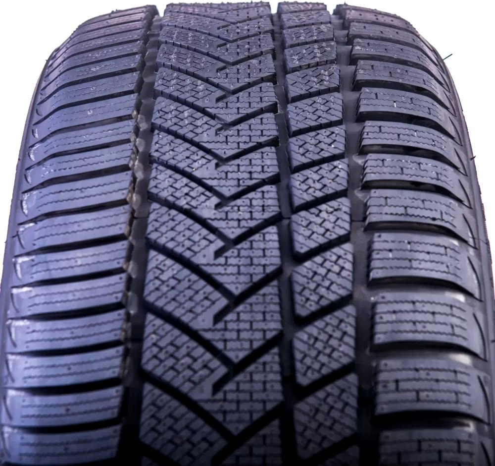 Шина Sunny NW211 XL 245/40 R20 99V 245/40 R20
