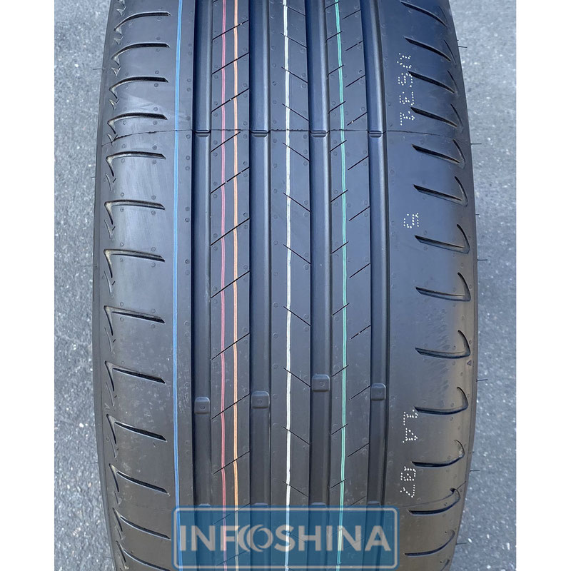 Шина Bridgestone ALENZA 001 DOT2020 265/45 R21 104W 265/45 R21