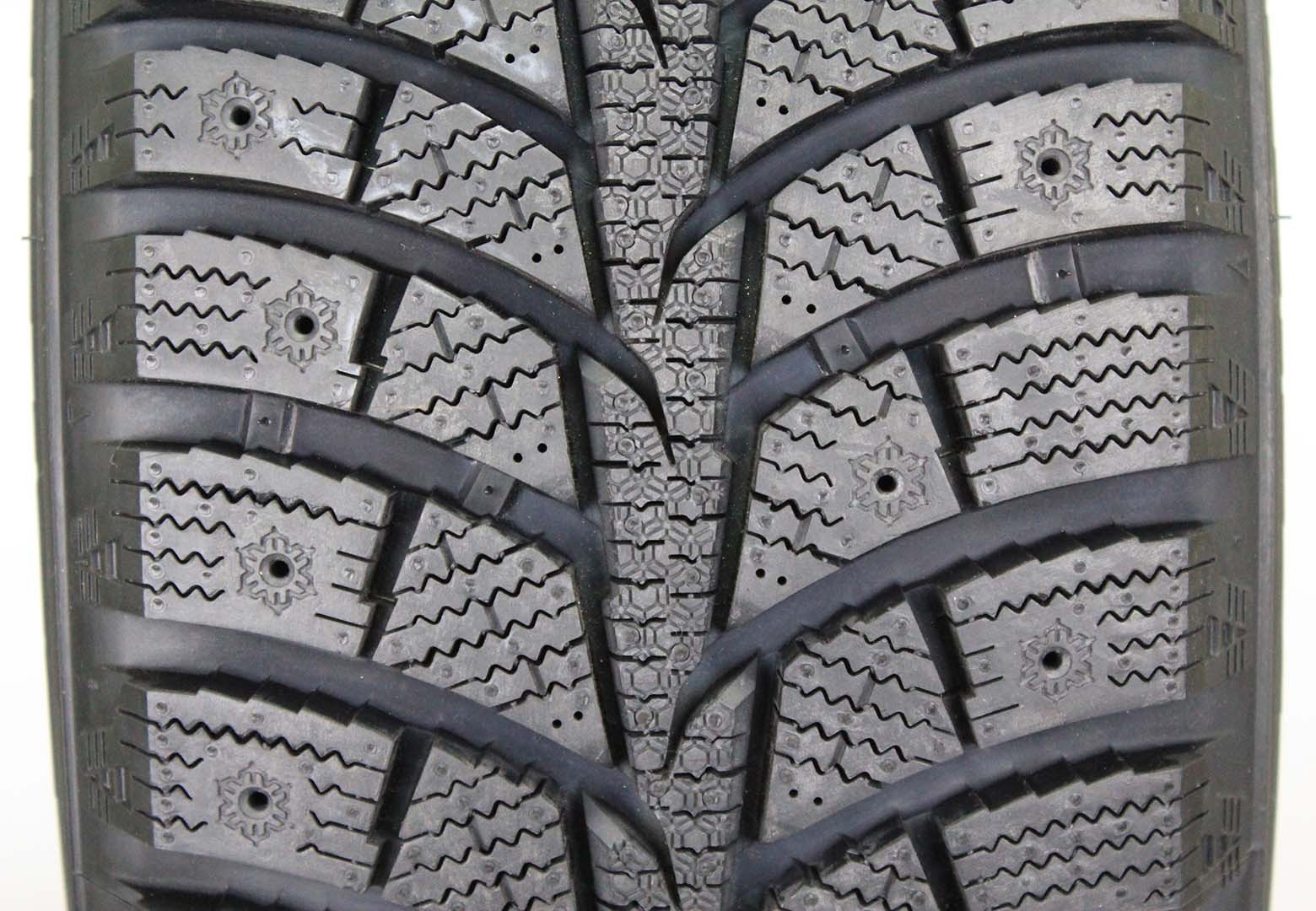 Шина Laufenn i Fit Ice LW71 під шип (Laufenn (вир-во Угорщина XL 205/55 R16 94T 205/55 R16